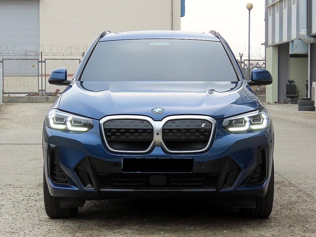 BMW iX3, 2022 — фото 2 из 12