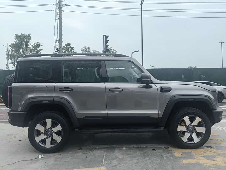 BAIC Beijing BJ40 Hybrid, 2025 — фото 3 из 9