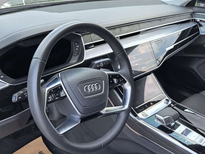 Audi A8, 2024 — фото 8 из 9