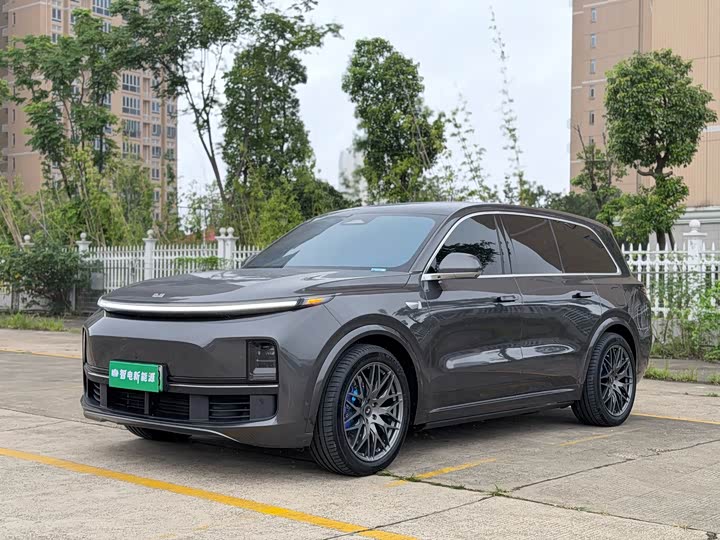 LiXiang L9, 2024 — купить в Воронеже под ключ