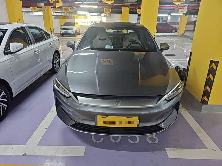 BYD Qin Plus, 2023 — фото 3 из 9