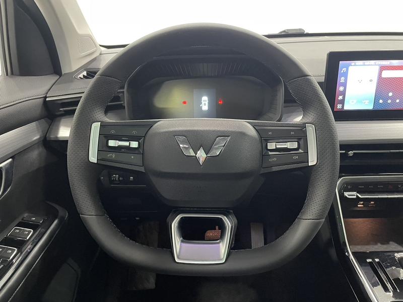 Wuling Asta, 2022 — фото 9 из 12
