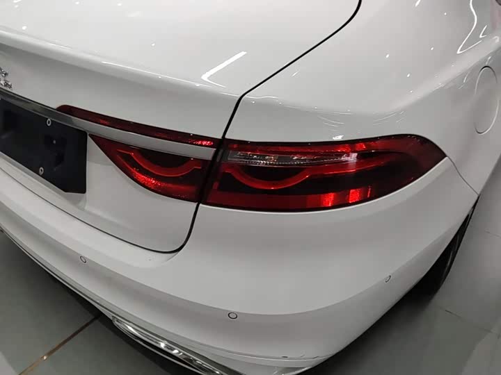 Jaguar XF L, 2022 — фото 8 из 9