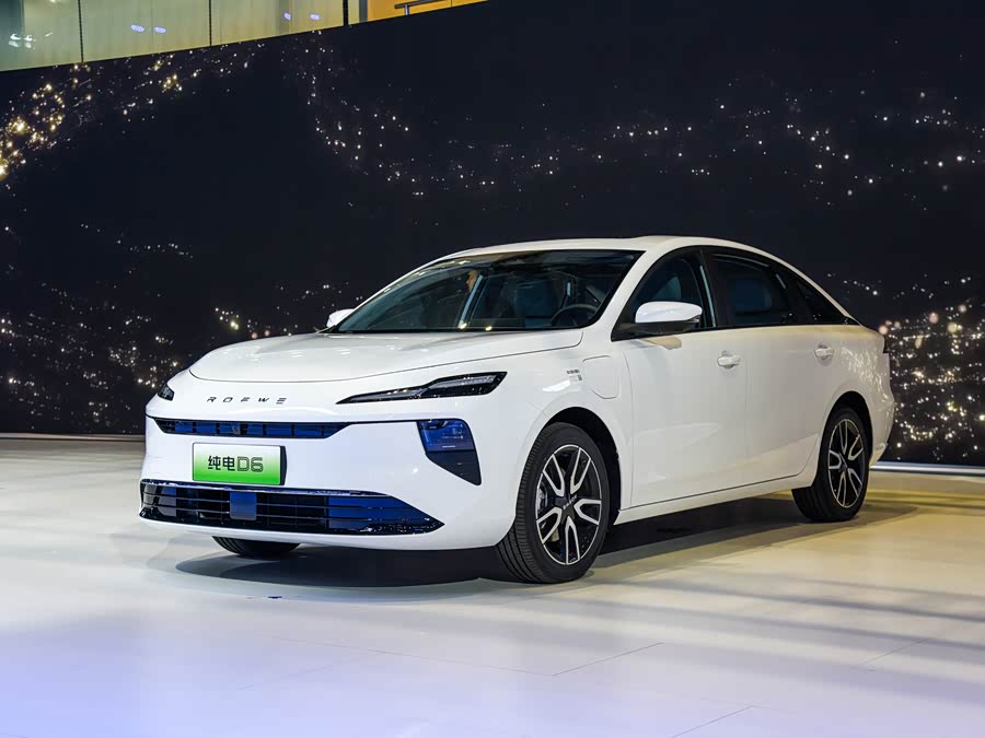 Roewe D6, 2026 — купить в Казани под ключ