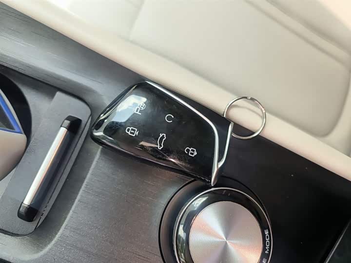 Dongfeng Aeolus Huge, 2023 — фото 9 из 9