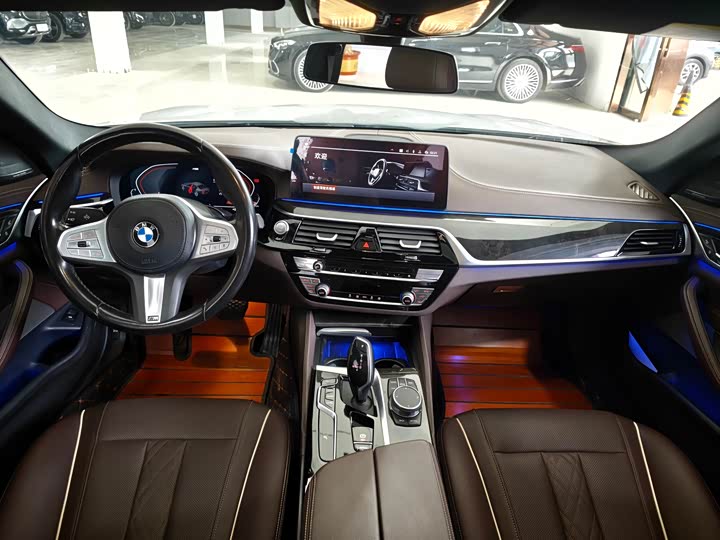 BMW 5 Series, 2022 — фото 8 из 9