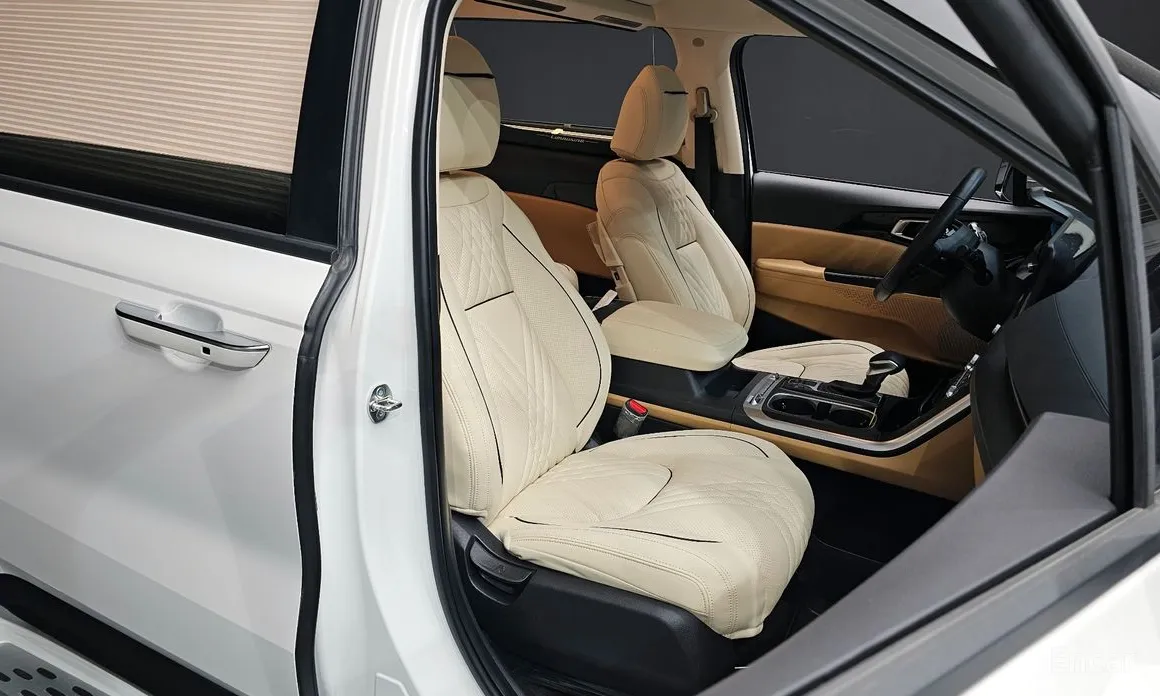 Kia Carnival, 2023 — фото 12 из 12
