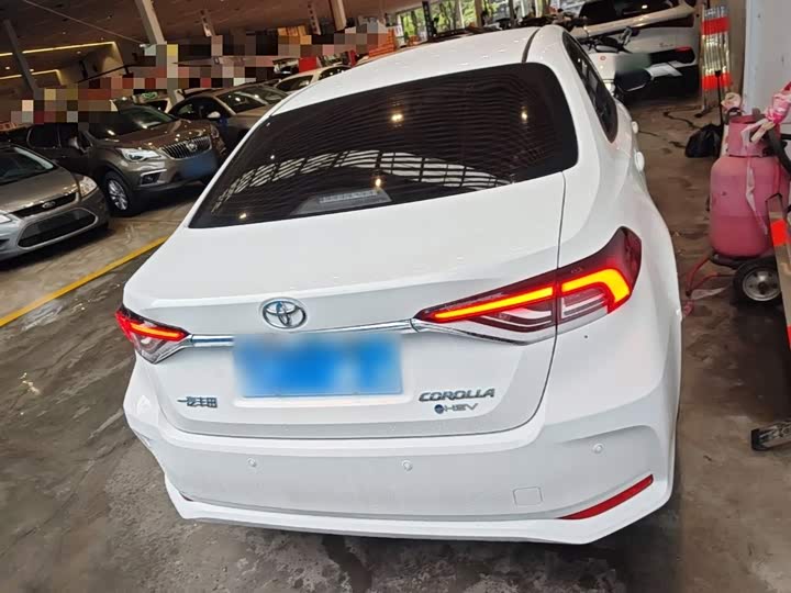 Toyota Corolla, 2024 — фото 6 из 9