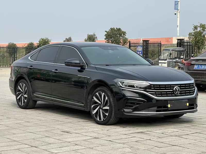 Volkswagen Passat, 2022 — фото 3 из 11