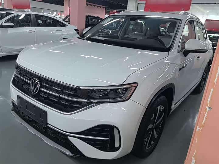 Volkswagen Tayron GTE Hybrid, 2024 — фото 2 из 9