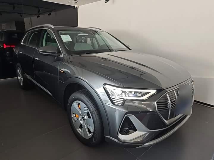 Audi e-tron, 2025 — фото 4 из 9