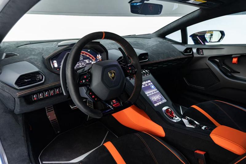 Lamborghini Huracán, 2022 — фото 5 из 7
