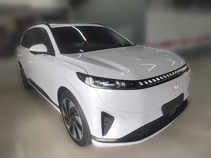 Dongfeng Yipai eπ 008, 2025 — фото 7 из 9