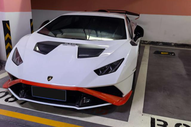 Lamborghini Huracán, 2022 — купить в Иванове под ключ
