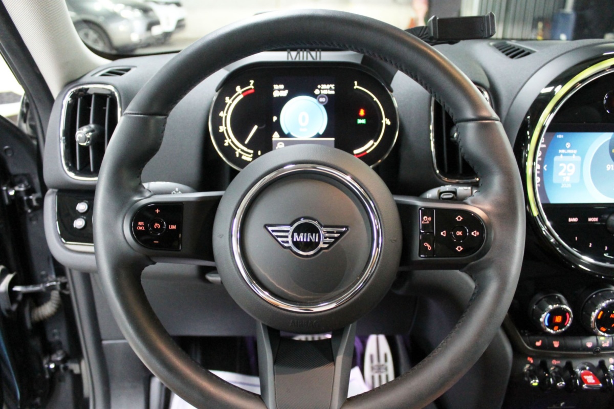 Mini Countryman, 2024 — фото 11 из 12