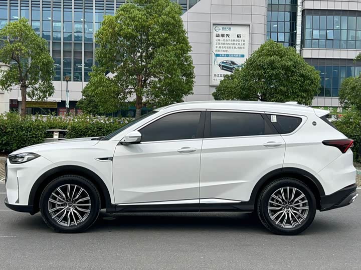 Jetour X70 Plus, 2024 — фото 4 из 9
