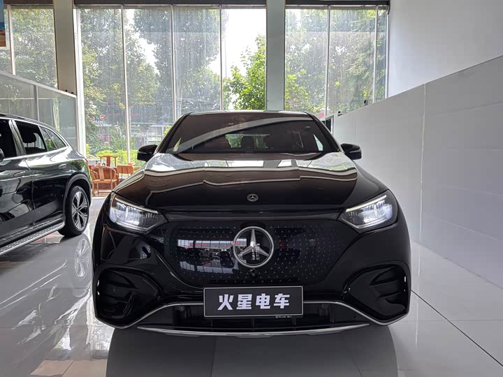 Mercedes-Benz EQE SUV, 2024 — фото 2 из 9