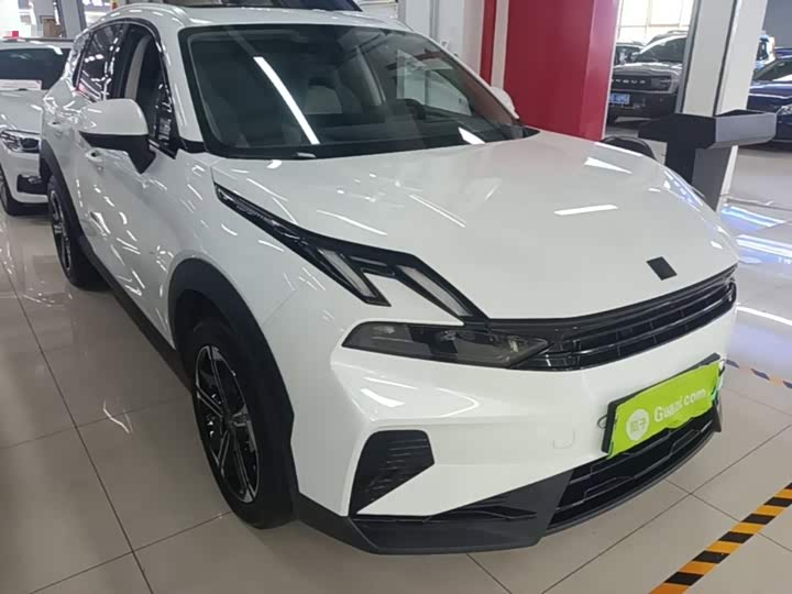 Lynk & Co 06 EM-P Hybrid, 2024 — фото 4 из 9