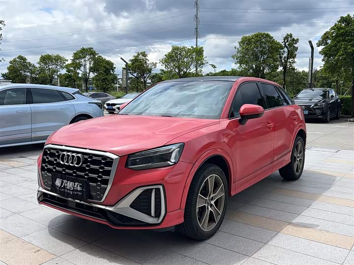 Audi Q2L, 2024 — купить в Санкт-Петербурге под ключ