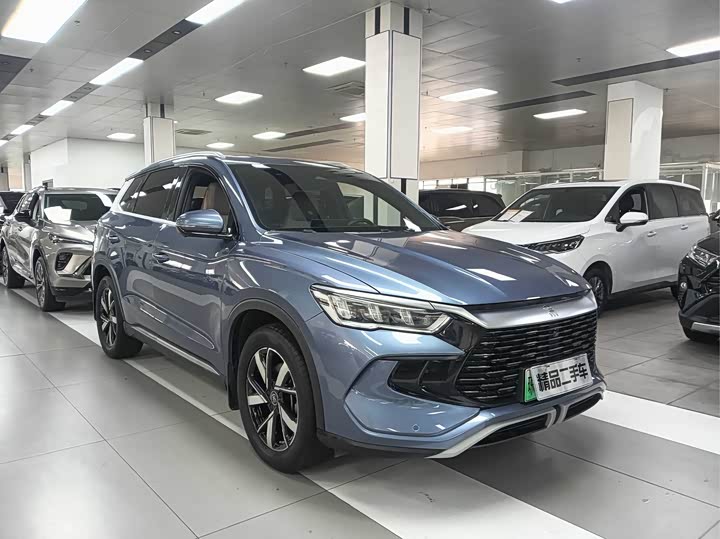 BYD Song Pro Hybrid, 2024 — фото 2 из 9