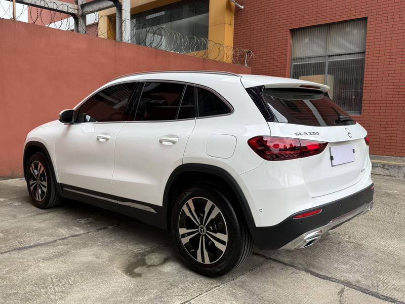 Mercedes-Benz GLA-Class, 2024 — фото 3 из 10