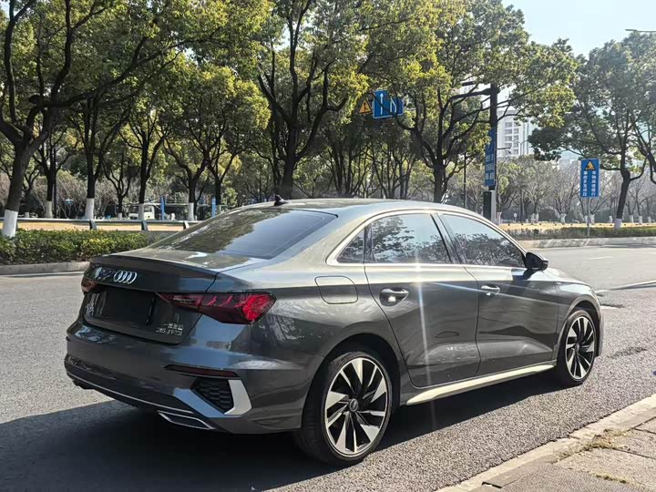 Audi A3, 2023 — фото 5 из 9