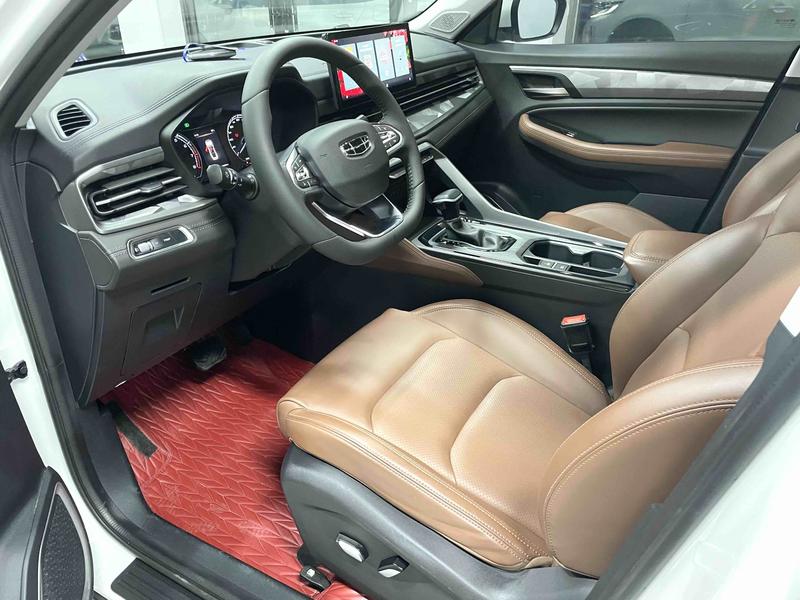 Geely Vision X6, 2022 — фото 11 из 12