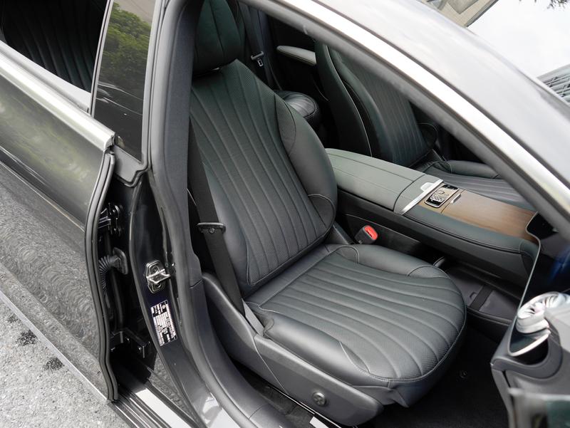 Mercedes-Benz EQS, 2023 — фото 10 из 12