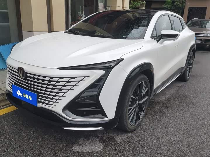Changan UNI-T, 2023 — купить в Санкт-Петербурге под ключ