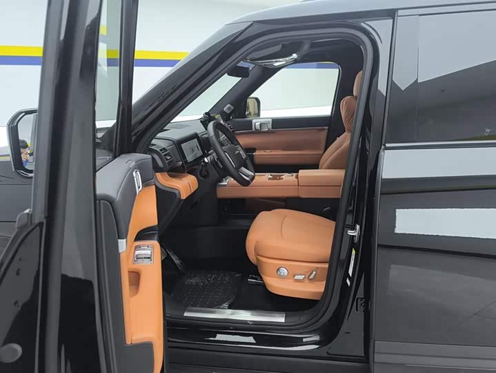 BYD FangChengBao Titanium 7 (Tai 7), 2025 — фото 9 из 9