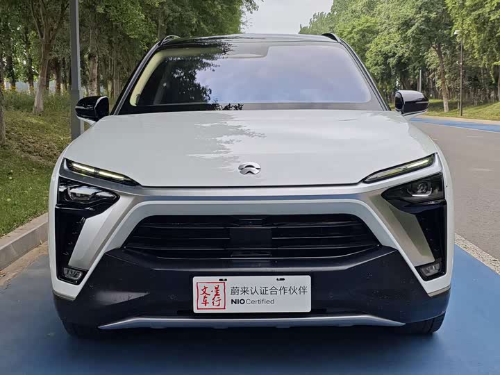 Nio ES8, 2022 — фото 2 из 9