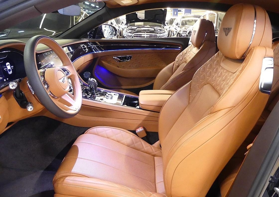 Bentley Continental GT, 2022 — фото 10 из 12