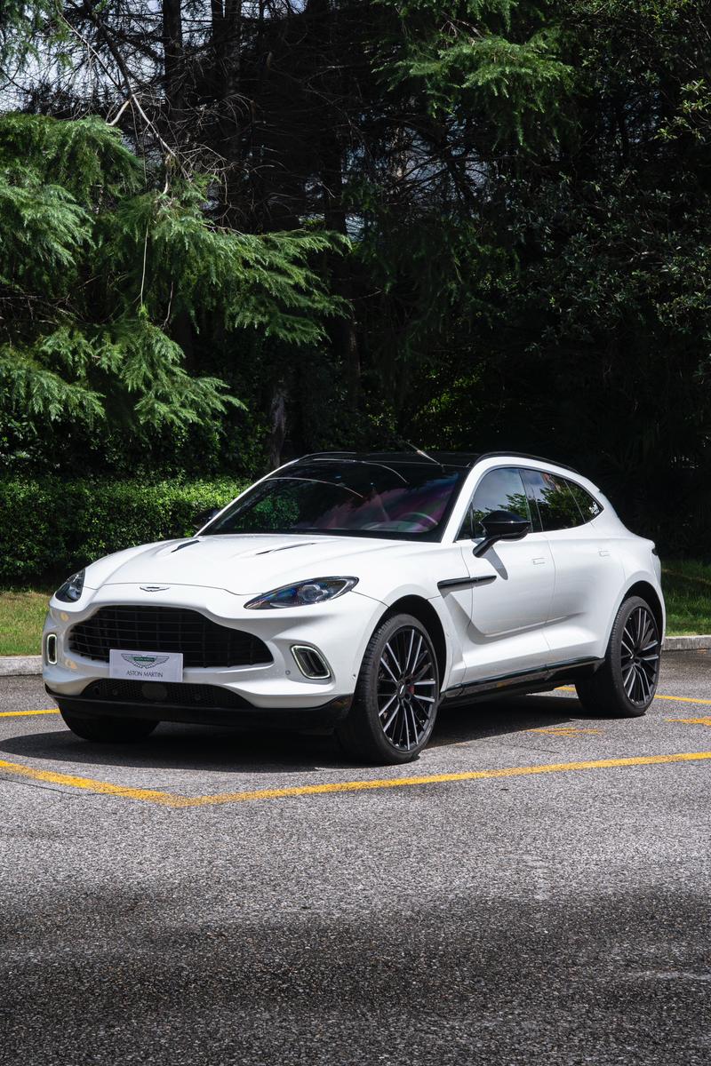 Aston Martin DBX, 2023 — купить в Иванове под ключ