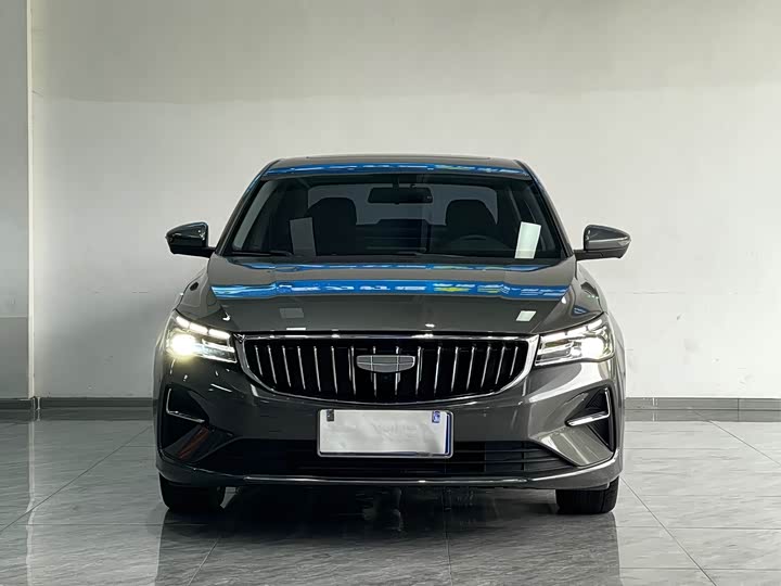 Geely Emgrand, 2025 — фото 2 из 9