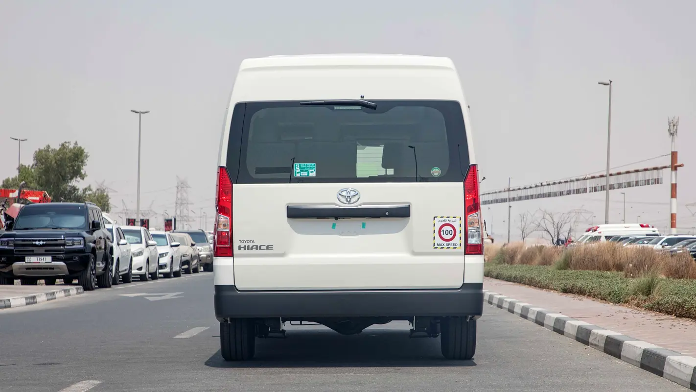 Toyota Hiace, 2026 — фото 5 из 10