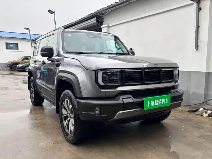 BAIC Beijing BJ40, 2025 — фото 3 из 9