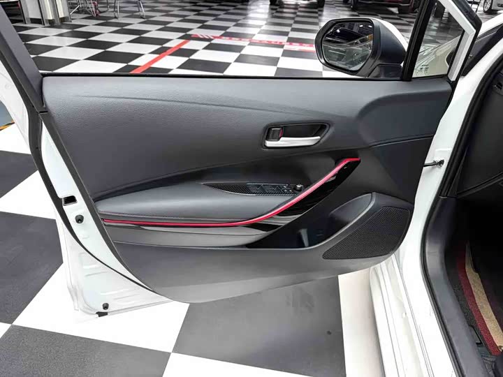 Toyota Levin, 2022 — фото 5 из 9