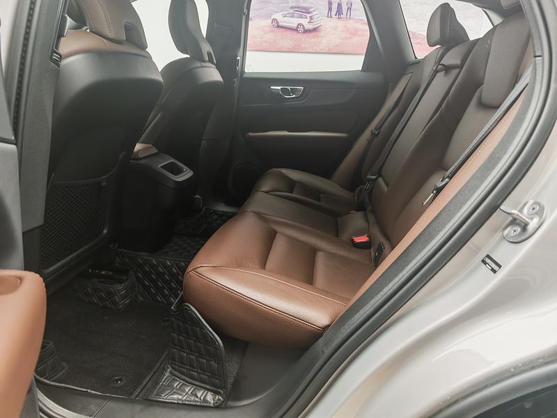 Volvo XC60, 2024 — фото 11 из 12