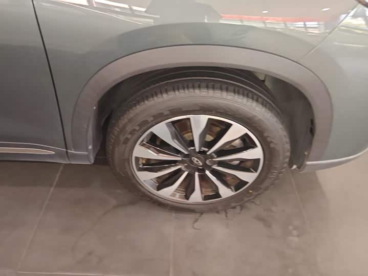 Chery Tiggo 8 Plus, 2024 — фото 6 из 9