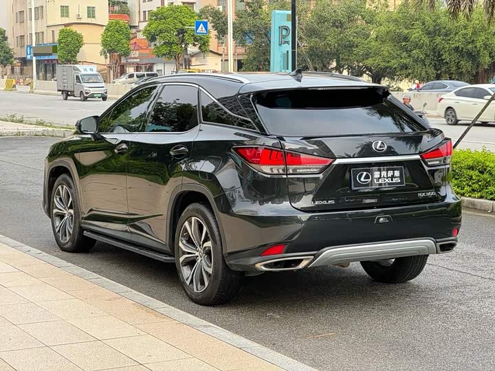 Lexus RX, 2022 — фото 5 из 9