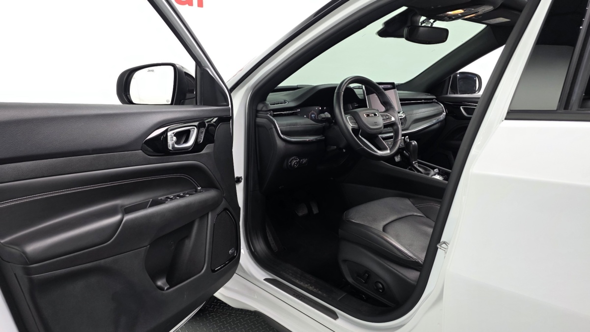 Jeep Compass, 2022 — фото 9 из 12