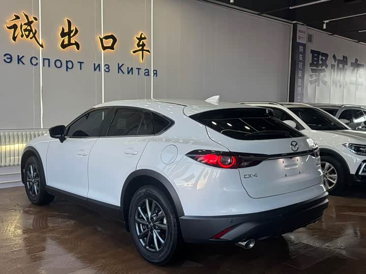 Mazda CX-4, 2023 — фото 7 из 9