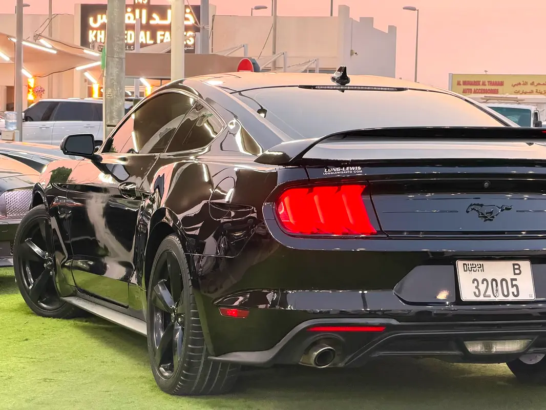 Ford Mustang, 2022 — фото 5 из 10
