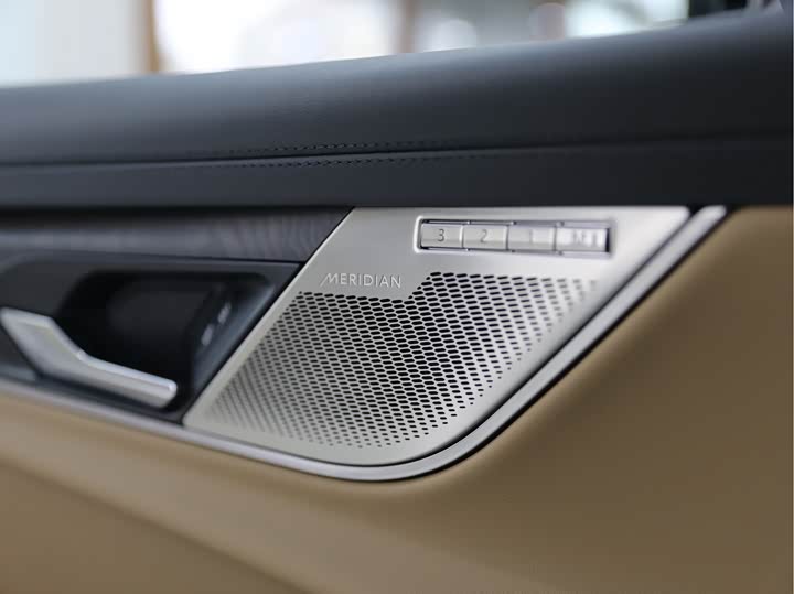 Jaguar XF L, 2024 — фото 7 из 9