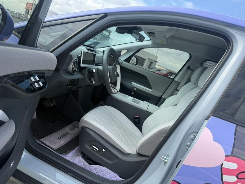 BAIC Arcfox Kaola S, 2025 — фото 10 из 12