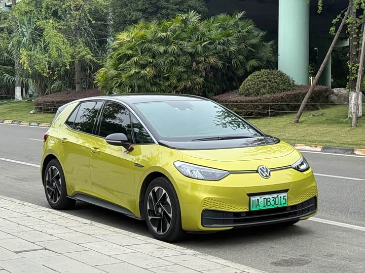 Volkswagen ID.3, 2022 — фото 3 из 9