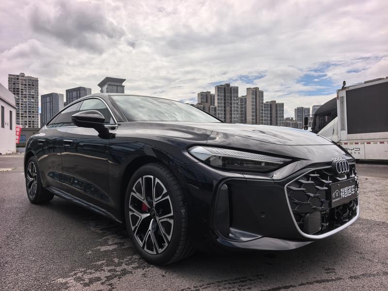 Audi A5L Sportback, 2026 — фото 3 из 11