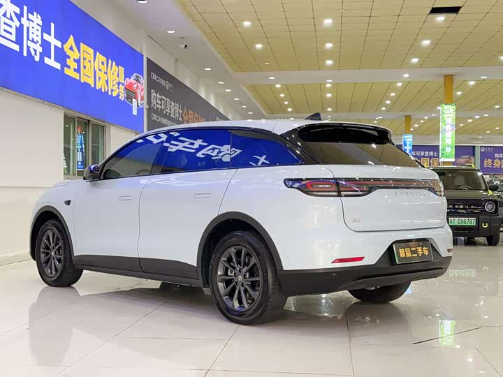 Leapmotor C11, 2025 — фото 8 из 9