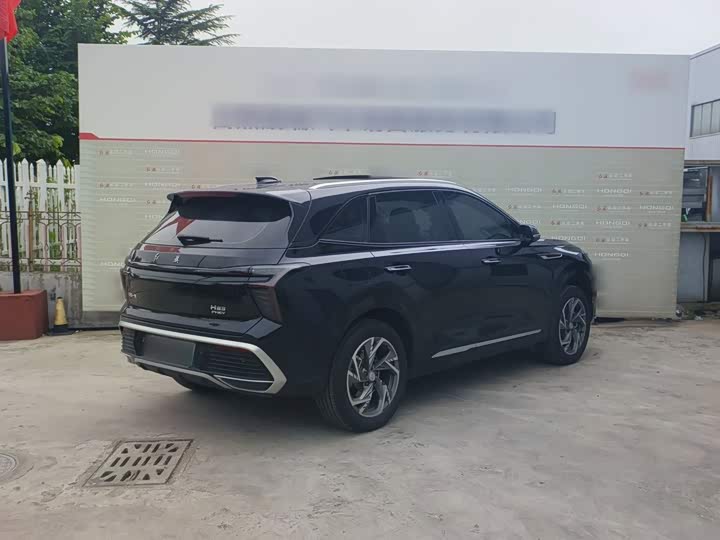 Hongqi HS3 Hybrid, 2025 — фото 5 из 9