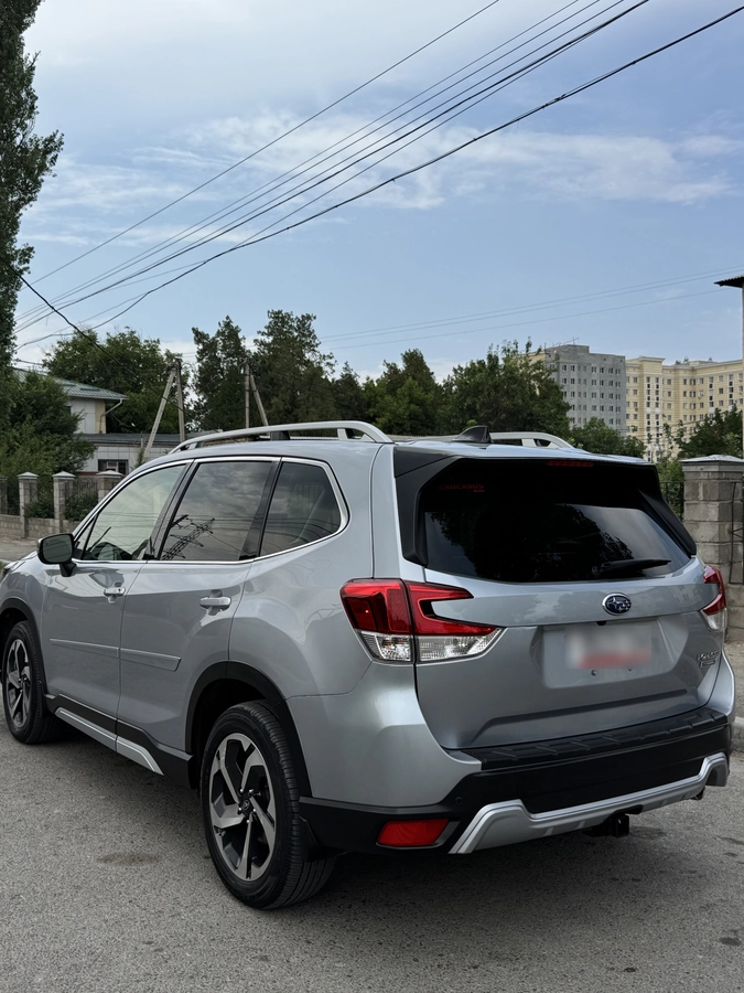 Subaru Forester, 2023 — фото 3 из 12